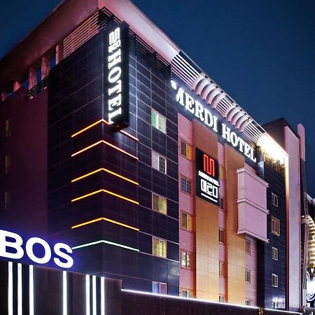 Merdi Hotel Suwon Esterno foto