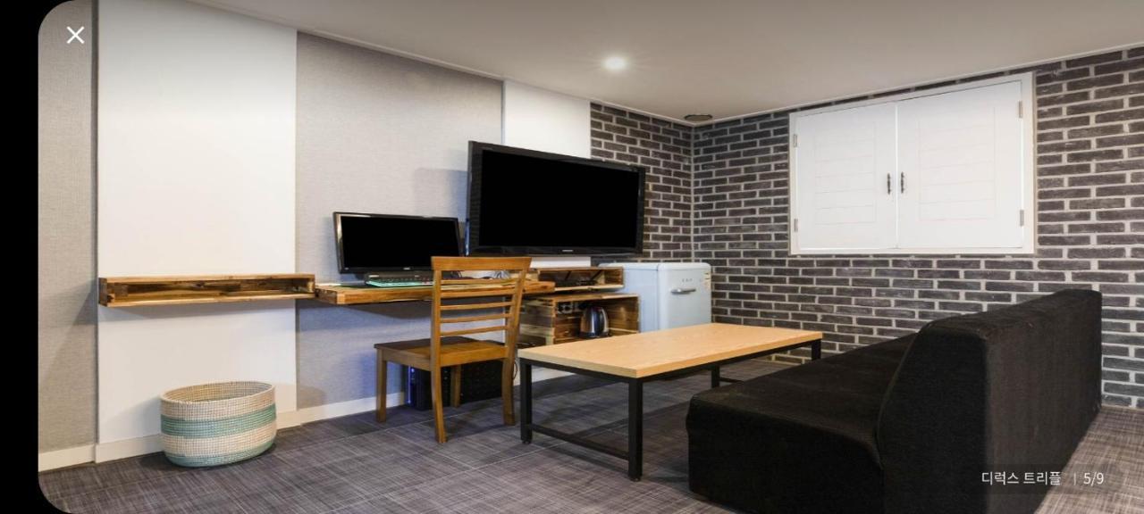 Merdi Hotel Suwon Esterno foto